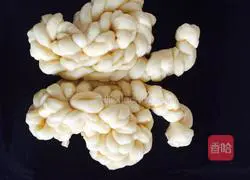 Illustration of how to make butter buns 10