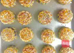 Cantonese bean paste mooncake recipe 5