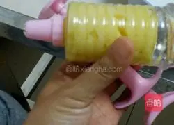 Illustration of how to make electric baking pan biscuits 4