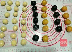 Cantonese egg yolk mooncake recipe 10