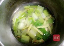 Illustration of how to make fresh meat mooncake filling 5 