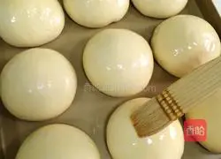 Illustration of how to make super soft coconut buns 11