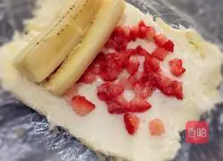 🍞Toast Banana Roll🍌 Recipe Illustration 3