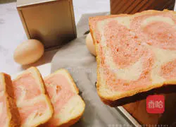 Illustration of how to make two-color water cube toast bread 13