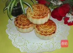 Illustration of how to make black rice stuffed mooncakes 30