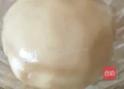 Illustration of how to make custard mooncakes 6