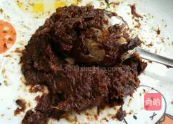 Illustration of how to make jujube paste mooncake filling 5