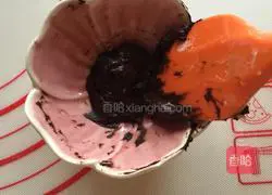 Cocoa two-color toast recipe 3