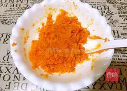 Illustration of how to make sweet potato toast rolls 2