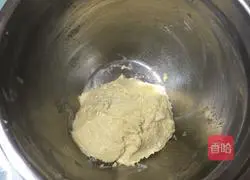 Illustration of how to make strawberry jam cookies 7