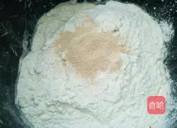 Coconut heart-shaped bread recipe 5