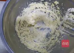 Illustration of how to make Christmas tree cookies 2