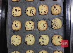 Illustration of how to make cranberry cookies 10