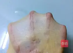 Illustration of how to make light butter bread 4