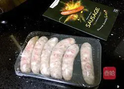 Illustration of Jenny's Christmas Wreath Bread 2