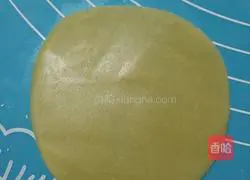 Illustration of how to make Wuren Cantonese mooncakes 3