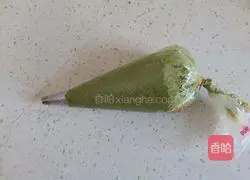 Illustration of how to make Christmas tree cookies 6