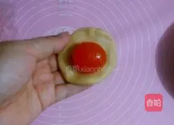 White Lotus Paste Egg Yolk Cantonese Mooncake Recipe Illustration 7