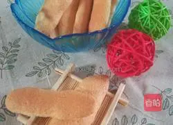 Illustration of how to make finger biscuits 11