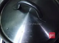 Illustration of how to make custard snowskin mooncakes 6