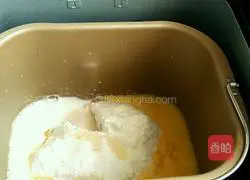 Illustration of how to make sugar orange bread rolls 5