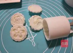 Rose Snow Skin Mooncake Recipe Illustration 12