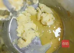 Illustration of how to make two-color circle cookies 3