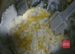 Illustration of how to make frosted cream cookies 3