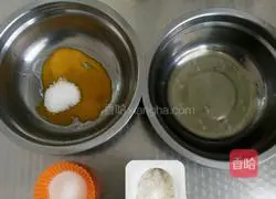 Illustration of making finger biscuits 1