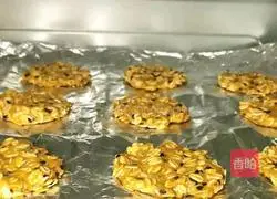 Whole wheat oats Illustration of how to make salty biscuits 5