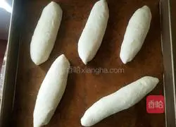 Illustration of how to make golden garlic borscht 7