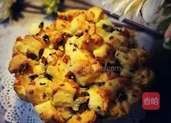 Illustration of Tang Renshen Sausage Hand-Teared Bread 19