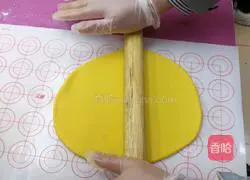 Illustration of how to make children's teething biscuits 4