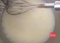 Cranberry Cake Roll Recipe Illustration 4