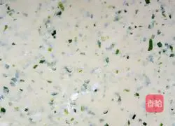 Illustration of how to make chive biscuits 9