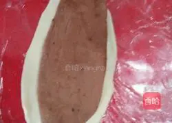 Illustration of how to make two-color toast 5