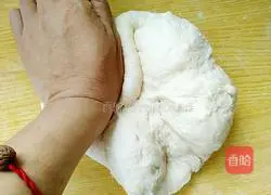 Color Illustration of how to make striped toast 5