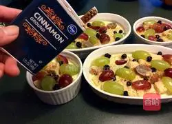 Illustration of how to make raisin bread pudding 6