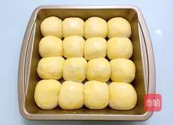 Illustration of how to make light butter bread 11