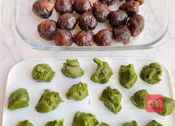 Illustration of how to make matcha mini mooncakes 8