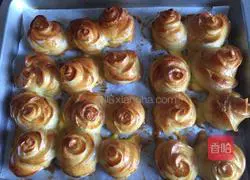 Rose bread recipe 16