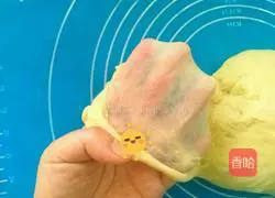 Light cream with giraffe pattern Illustration of how to make toast (soup) 5