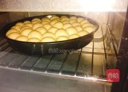 Illustration of how to make money buns 13