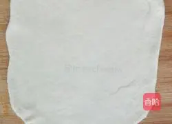 Caterpillar Bean Paste Bread Recipe Illustration 6