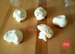 Illustration of how to make ham dinner buns 4