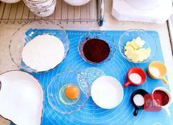 Illustration of how to make cocoa red yeast biscuits 1