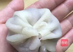 Illustration of how to make colorful snowskin mooncakes 11