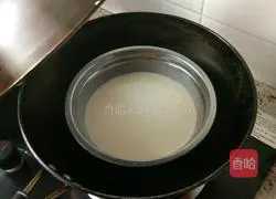 Illustration of making homemade snowskin mooncakes 6