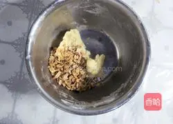 Illustration of how to make peanut milk biscuits 8