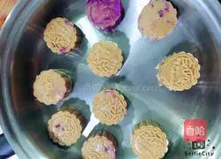 Purple Sweet Potato Mooncake Recipe Illustration 6